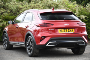 2023 Kia Xceed 1.5 T-Gdi 3 SUV 5dr Petrol Manual Euro 6 (s/s) (158 Bhp) in Red — image 3