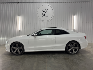 2010 Audi Rs5 4.2 Fsi V8 in White — image 5