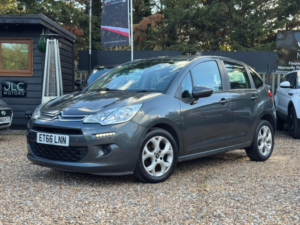 2017 Citroen C3 1.2 Puretech Edition Euro 6 5dr in Grey — image 3
