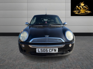 2005 MINI Convertible 1.6 Cooper Convertible in Black — image 2