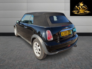 2005 MINI Convertible 1.6 Cooper Convertible in Black — image 5