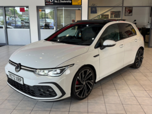 2023 Volkswagen Golf 2.0 Tdi Gtd(cat-S). in White — image 6