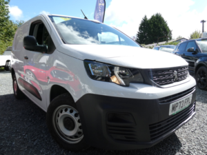 2024 Peugeot Partner 1.5 Bluehdi 1000 Professional Premium + Standard Panel Van 5dr Diesel Manual Swb Euro 6 (s/s) (100 Bhp) in White — image 2