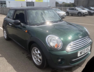 2013 MINI Hatch