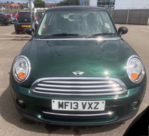 2013 MINI Hatch 1.6 Cooper Hatch * Service History * Alloys * Last Owner 7 Years * in Green — image 5