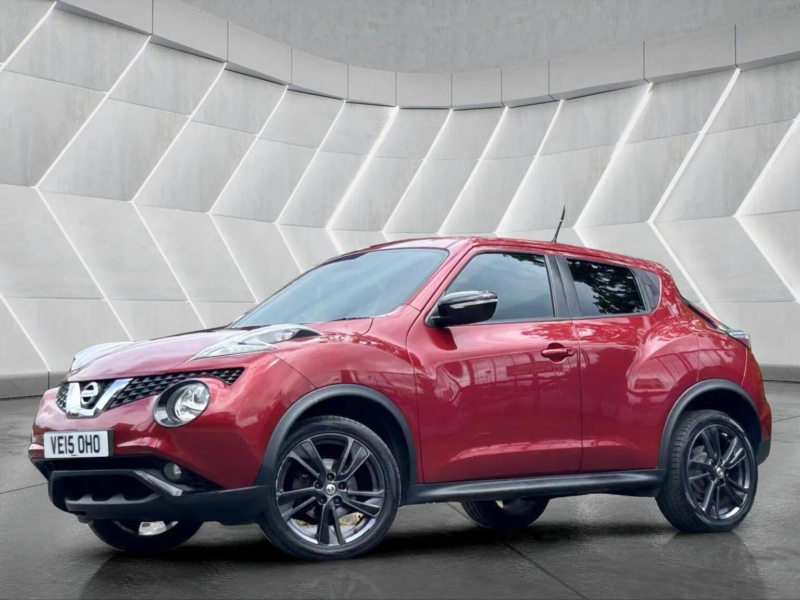 2015 Nissan Juke 1.5 Dci 8v Acenta Premium Euro 5 (s/s) 5dr in Red — image 1