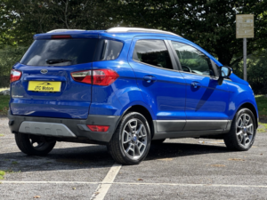 2016 Ford Ecosport 1.5 Tdci 95 Titanium 5dr Man, Diesel, Blue + £35 Road Tax in Blue — image 3
