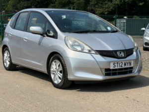 2012 Honda Jazz 1.4 I-Vtec Es Hatchback 5dr Petrol CVT Euro 5 (99 Ps) in Silver — image 3