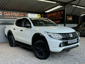 2020 Mitsubishi L200 2.4 Di-D Dc Challenger in White — image 3