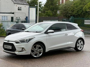 2015 Hyundai I20 1.2 Blue Drive Sport Nav Euro 6 (s/s) 3dr in White — image 2