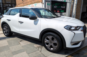 2021 Ds Automobiles Ds 3 Crossback 1.2 Puretech Elegance in White — image 5