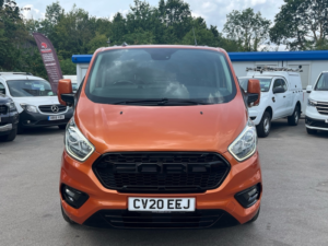 2020 Ford Transit Custom Custom 300 Ecoblue Trend L1 — image 2