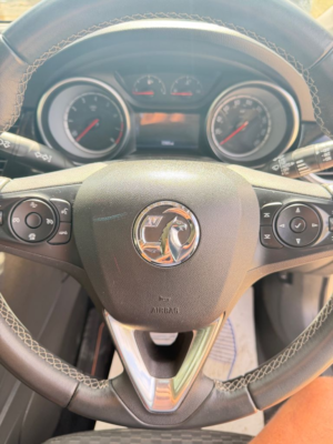 2019 Vauxhall Astra 1.0i Turbo Ecotec Sri Nav Hatchback 5dr Petrol Manual Euro 6 (s/s) (105 Ps) in Silver — image 2