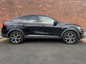 2022 Renault Arkana 1.6 E-Tech S Edition Auto 2WD Euro 6 (s/s) 5dr in Black — image 6