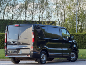 2016 Vauxhall Vivaro 1.6 Cdti 2700 Biturbo Ecoflex Sportive L1 H1 Euro 5 (s/s) 5dr in Black — image 3