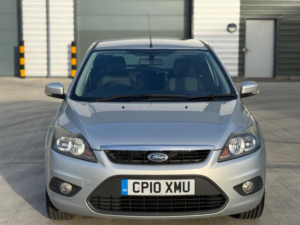 2010 Ford Focus 1.6 Zetec 5dr in Silver — image 2
