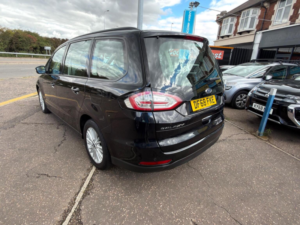 2019 Ford Galaxy 2.0 Ecoblue Zetec Euro 6 (s/s) 5dr in Black — image 3