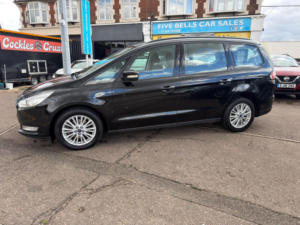 2019 Ford Galaxy 2.0 Ecoblue Zetec Euro 6 (s/s) 5dr in Black — image 4