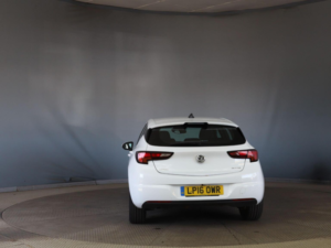 2016 Vauxhall Astra 1.0i Turbo Ecoflex Sri Nav Euro 6 (s/s) 5dr in White — image 5