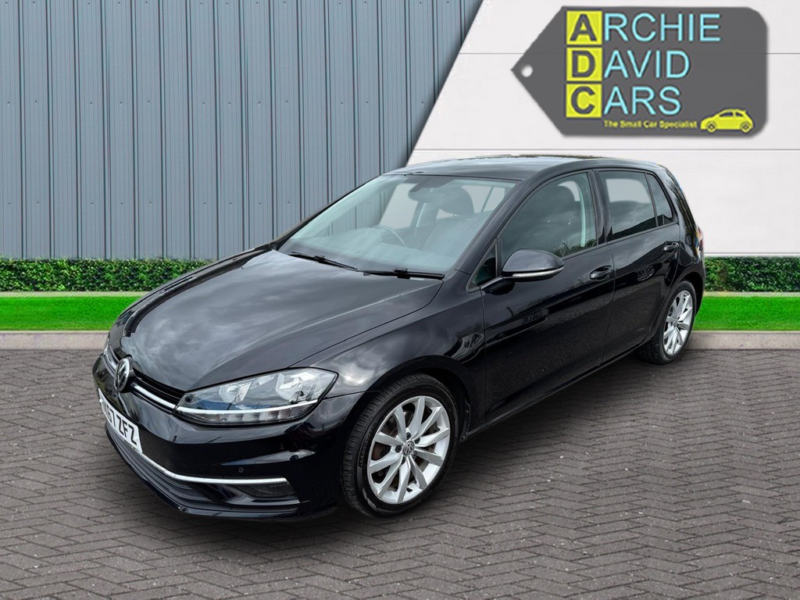 2017 Volkswagen Golf 2.0 Tdi Bluemotion Tech Gt in Black — image 1