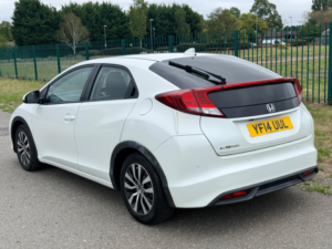 2014 Honda Civic 1.6 I-Dtec Se Plus-T Euro 5 (s/s) 5dr in White — image 2