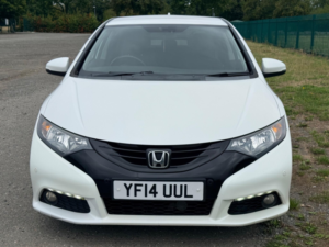 2014 Honda Civic 1.6 I-Dtec Se Plus-T Euro 5 (s/s) 5dr in White — image 3