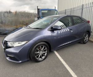 2014 Honda Civic S 1.4 I-Vtec in Blue — image 2