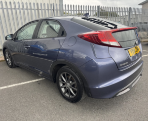 2014 Honda Civic S 1.4 I-Vtec in Blue — image 4