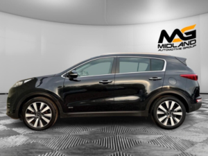 2016 Kia Sportage 2.0 Crdi First Edition Auto AWD Euro 6 5dr in Black — image 6