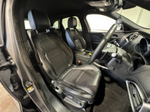 2017 Jaguar F-Pace 2.0 D240 R-Sport Auto AWD Euro 6 (s/s) 5dr in Other — image 3