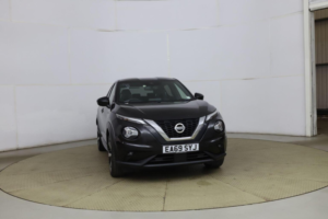 2019 Nissan Juke 1.0 Dig-T Tekna Dct Auto Euro 6 (s/s) 5dr in Black — image 3