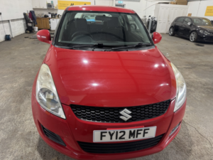 2012 Suzuki Swift 1.2 Sz2 in Red — image 3