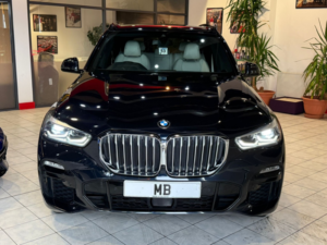 2019 BMW X5 3.0 X5 Xdrive30d M Sport in Black — image 2
