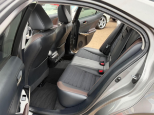 2021 Lexus Is 2.5 300h E-CVT Euro 6 (s/s) 4dr in Bronze — image 5