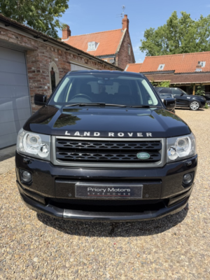 2012 Land Rover Freelander 2 2.2 Sd4 Sport Le in Black — image 6