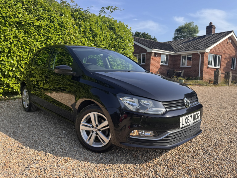 2017 Volkswagen Polo 1.2 Tsi Match Edition in Black — image 1