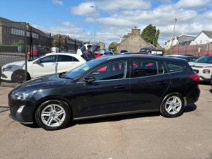 2020 Ford Focus 1.5 Ecoblue Zetec Estate 5dr Diesel Auto Euro 6 (s/s) (120 Ps) in Black — image 4