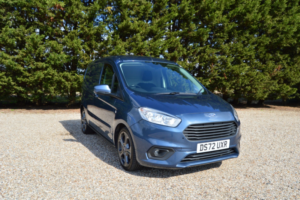2022 Ford Transit Courier