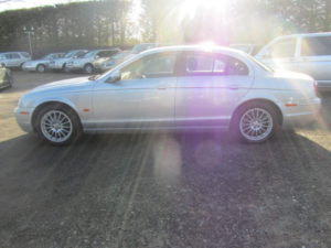 2006 Jaguar S-Type 3.0 V6 Se 4dr in Silver — image 6
