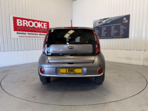 2018 Kia Soul 30kwh Ev Auto 5dr in Silver — image 5