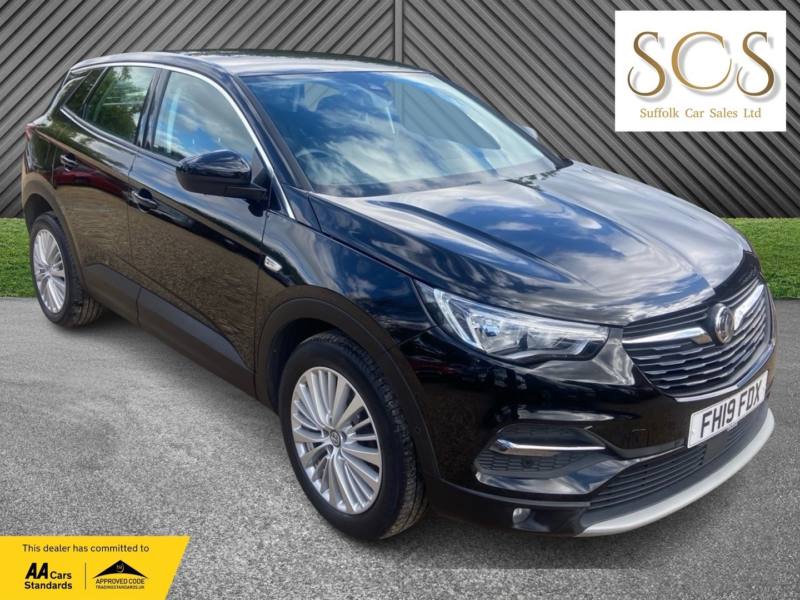 2019 Vauxhall Grandland X 1.2 Turbo Sport Nav in Black — image 1
