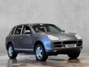 2005 Porsche Cayenne 3.2 V6 Tiptronic S AWD 5dr in Silver — image 3