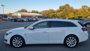 2015 Vauxhall Insignia 2.0 Cdti Ecoflex Elite Nav in White — image 3