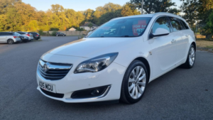 2015 Vauxhall Insignia 2.0 Cdti Ecoflex Elite Nav in White — image 6