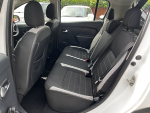 2017 Dacia Sandero Stepway 0.9 Stepway Ambiance Tce 90 in White — image 5