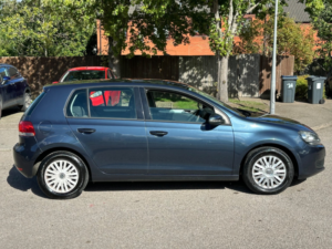 2010 Volkswagen Golf 1.4 Tsi S in Blue — image 4