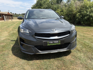 2020 Kia Xceed 1.4 T-Gdi 3 in Grey — image 2
