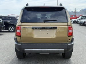 2025 Toyota Land Cruiser 250 2.8d Zx Automatic 7 Seater in Beige — image 4