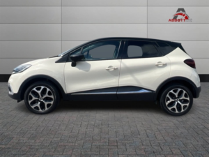 2017 Renault Captur 1.5 Dynamique S Nav Dci 90 in White — image 2