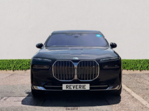 2023 BMW I7 60 105.7kwh Excellence Pro Saloon 4dr Electric Auto Xdrive (544 Ps) in Black — image 2